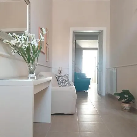 Casa Ermes 151 *